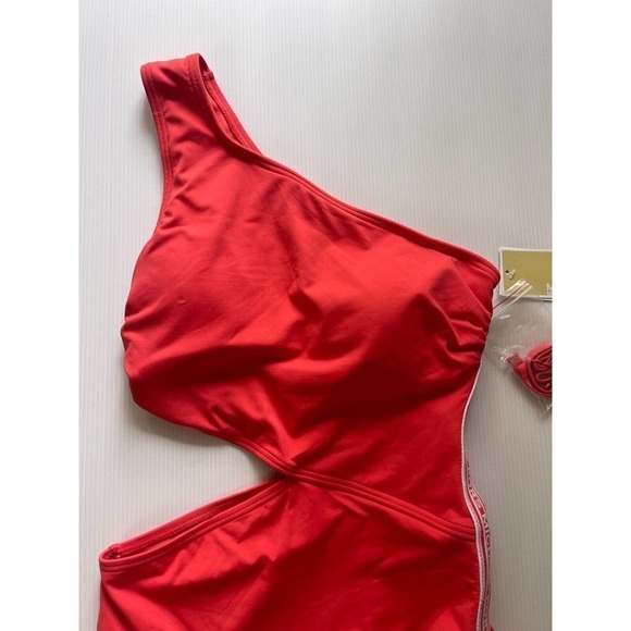 Michael Kors sz 6 One Shoulder Sangria Coral Logo Spell Out Trim One Piece Swim - Picture 4 of 5